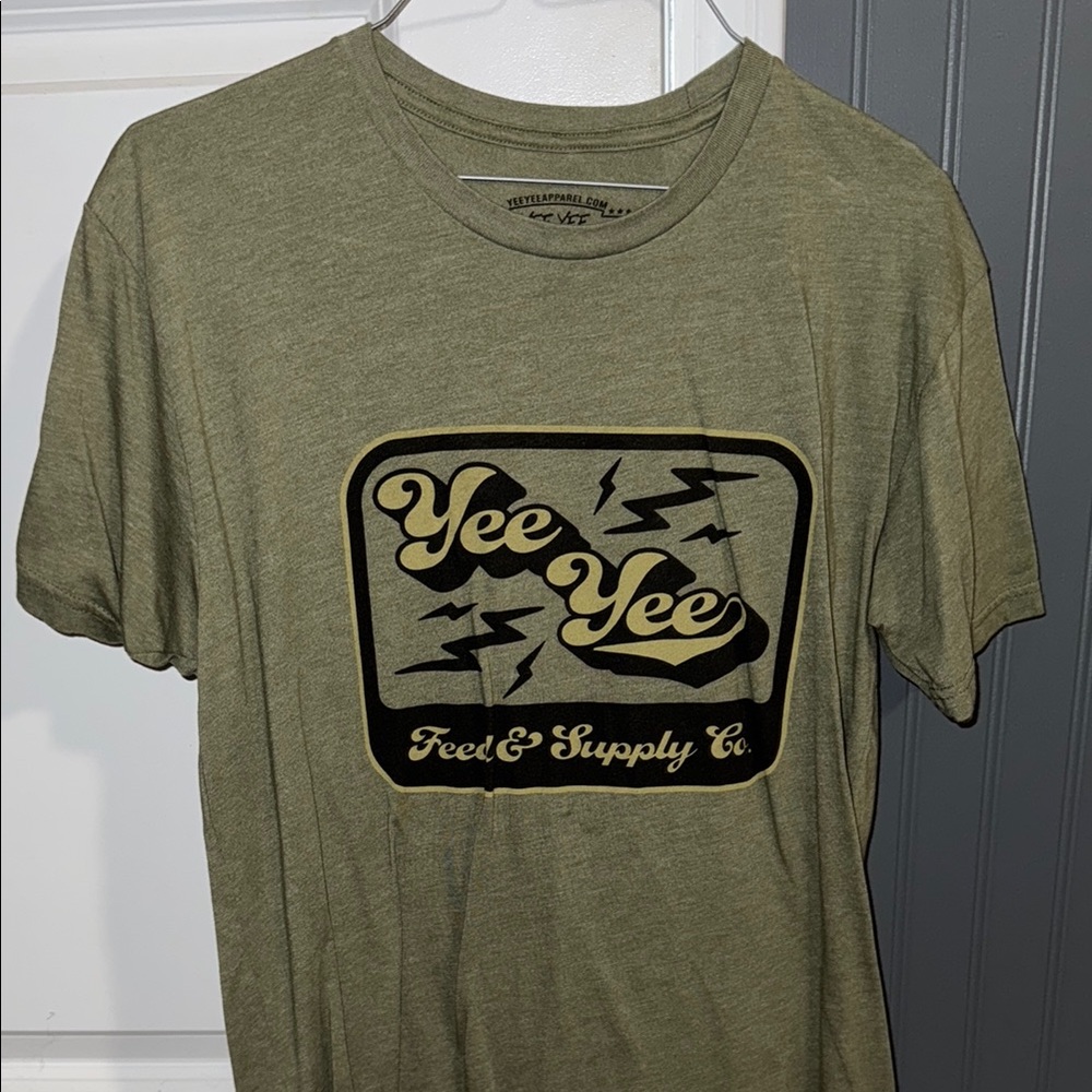Yee Yee Women's Olive Green Short Sleeve Tee